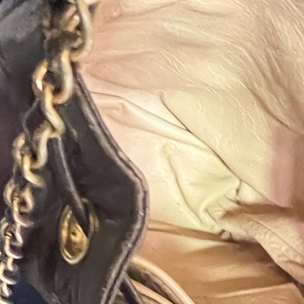 Stylish Brown and Gold Backpack with Drawstring Closure and Quilted Design - Picture 6 of 15